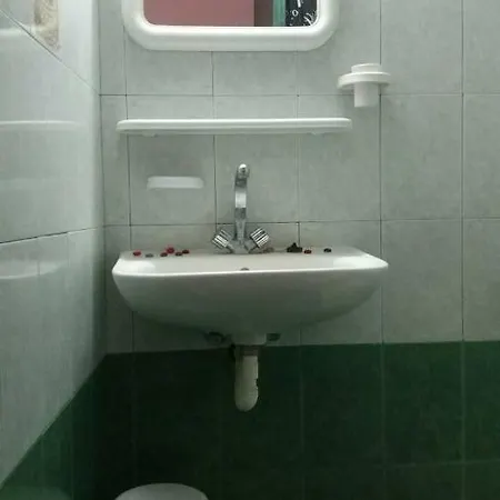White 3 Lägenhet *